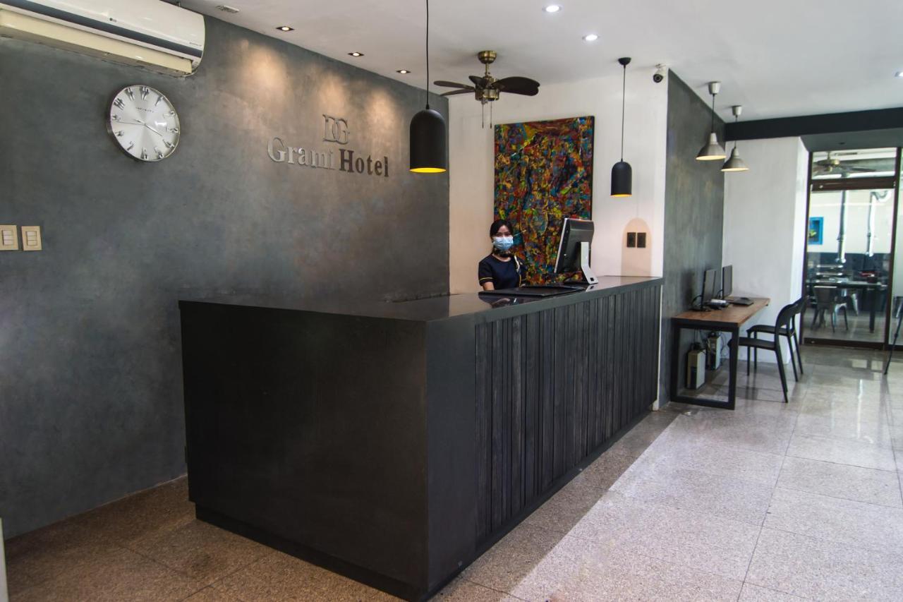 Dg Grami Hotel Paranaque City ภายนอก รูปภาพ