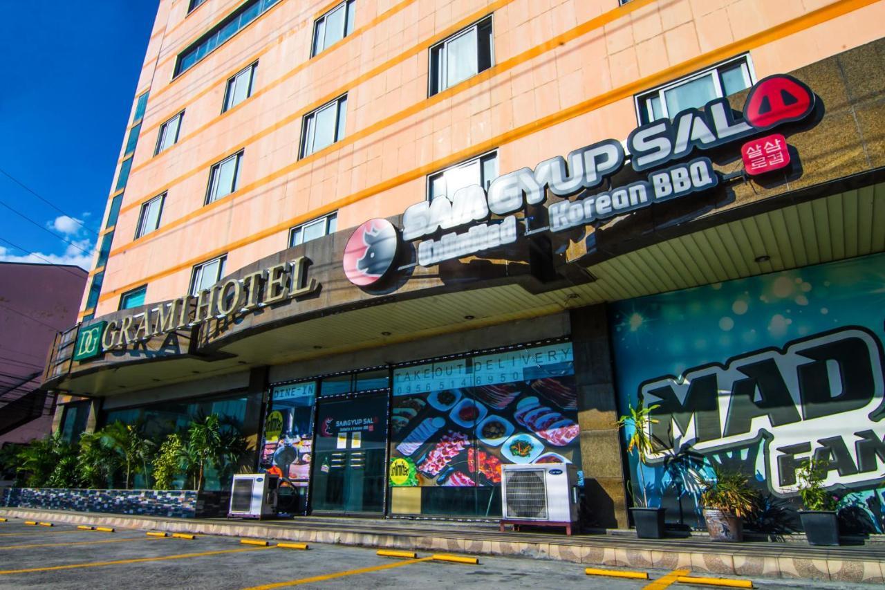 Dg Grami Hotel Paranaque City ภายนอก รูปภาพ